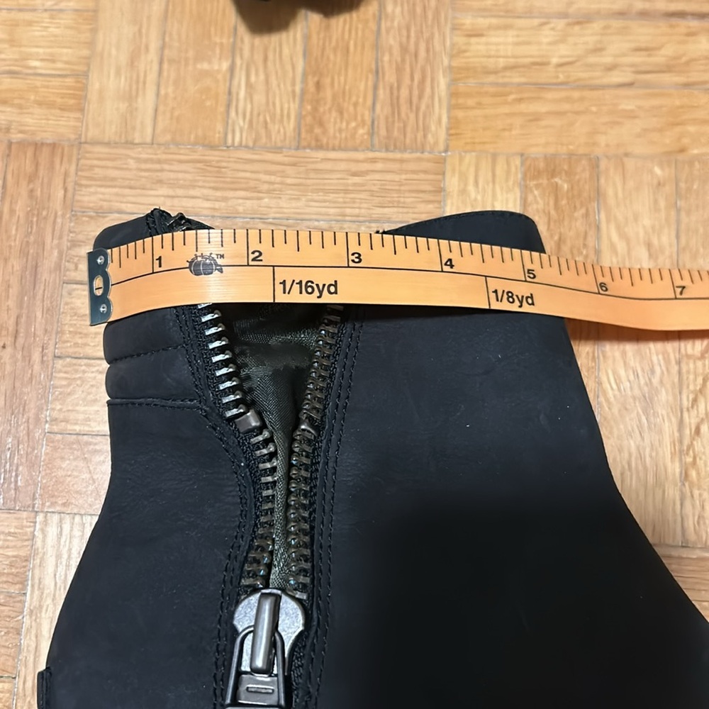 Sorel - Picture 12 of 16